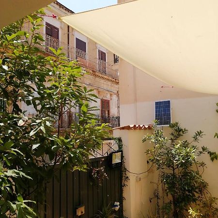 B&B Zolfare Holiday Home Comitini Dış mekan fotoğraf