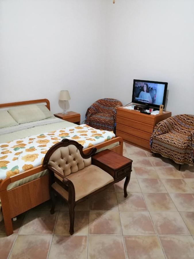 B&B Zolfare Holiday Home Comitini Dış mekan fotoğraf