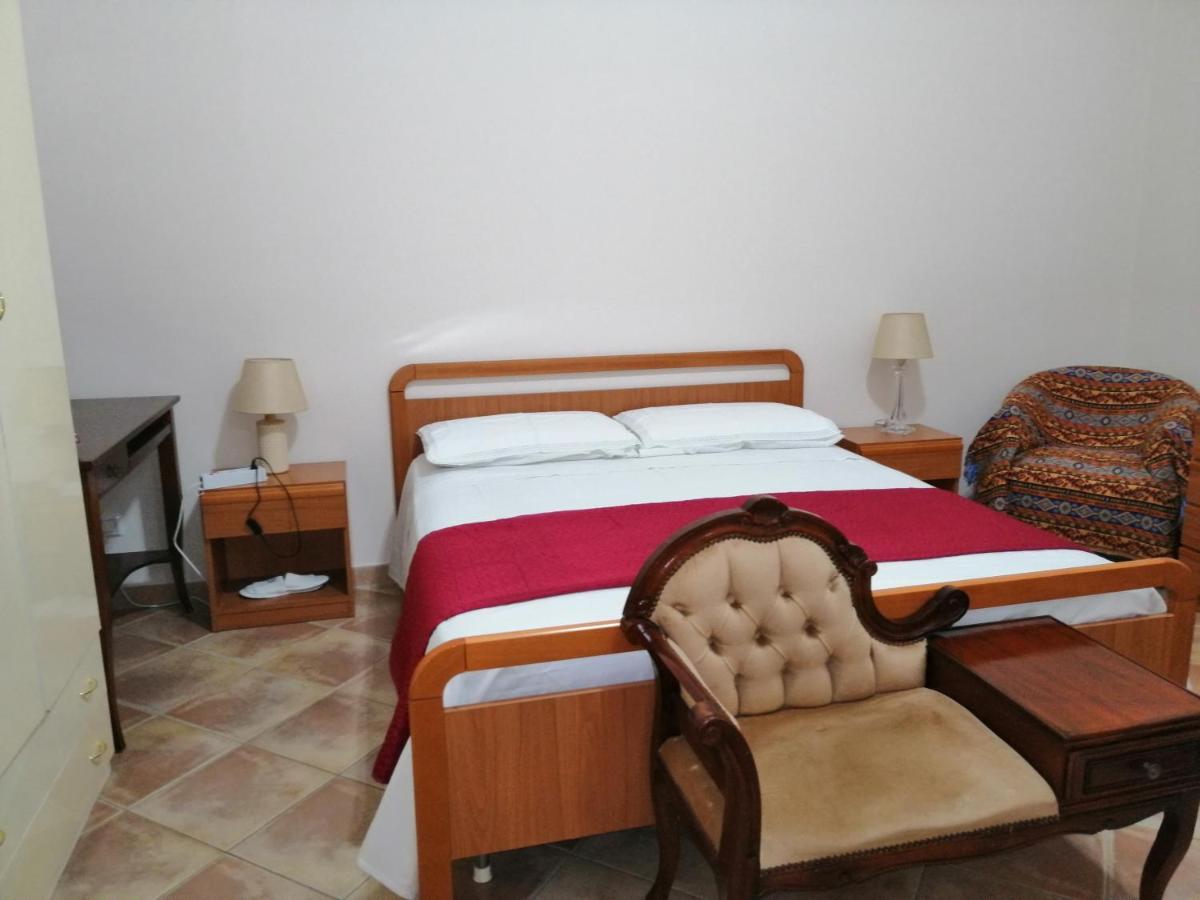 B&B Zolfare Holiday Home Comitini Dış mekan fotoğraf